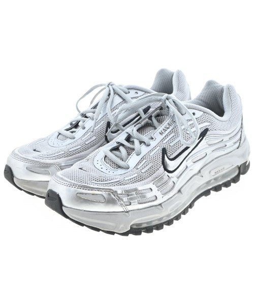 NIKE 運動鞋