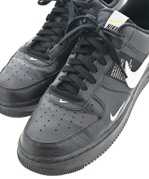 NIKE 運動鞋