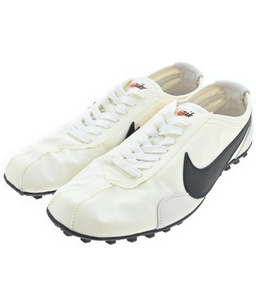 NIKE 運動鞋