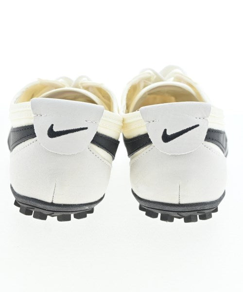 NIKE 運動鞋