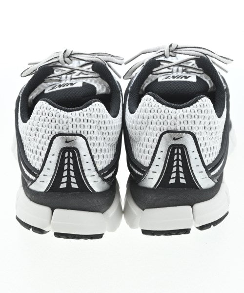 NIKE 運動鞋