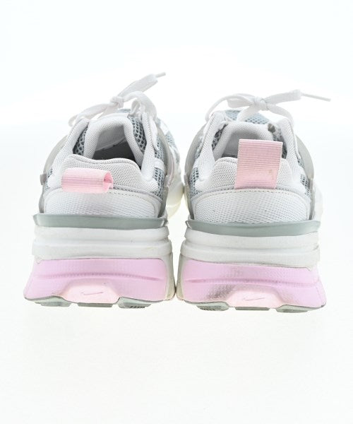 NIKE 運動鞋