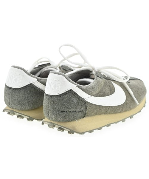 NIKE 運動鞋