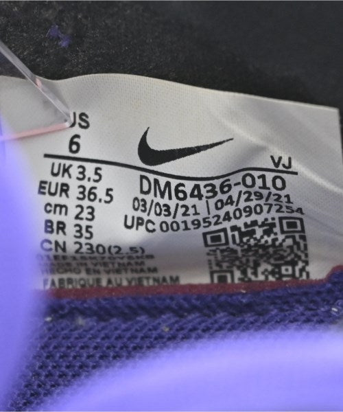NIKE 運動鞋