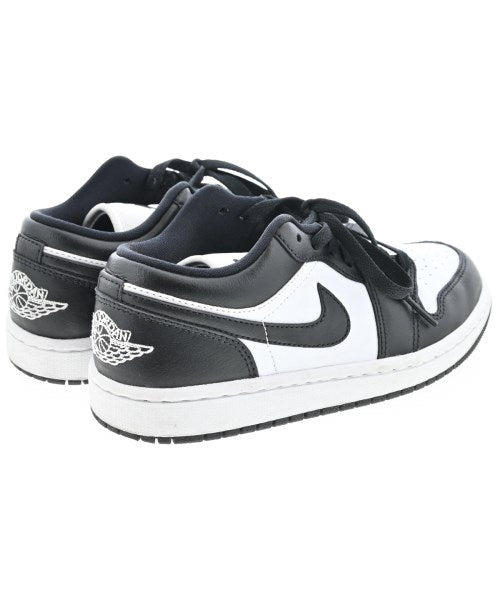 NIKE 運動鞋