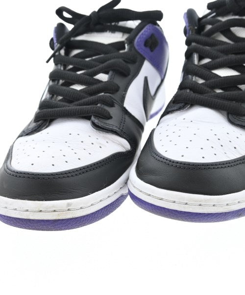 NIKE 運動鞋