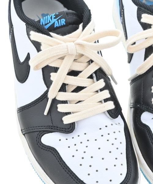 NIKE 運動鞋