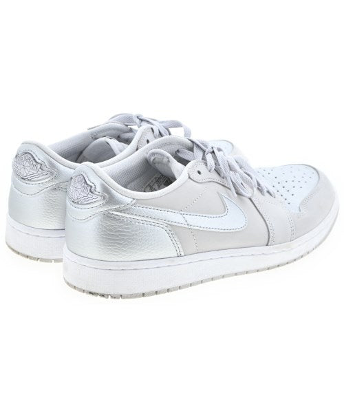 NIKE 運動鞋