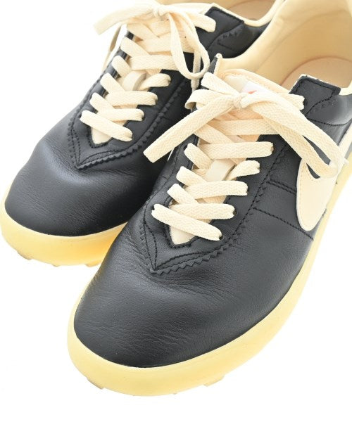 NIKE 運動鞋