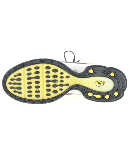 NIKE 運動鞋