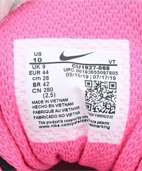 NIKE 運動鞋