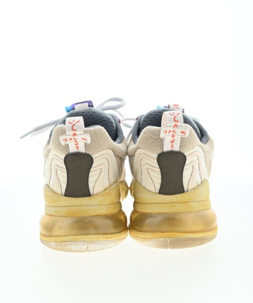 NIKE 運動鞋