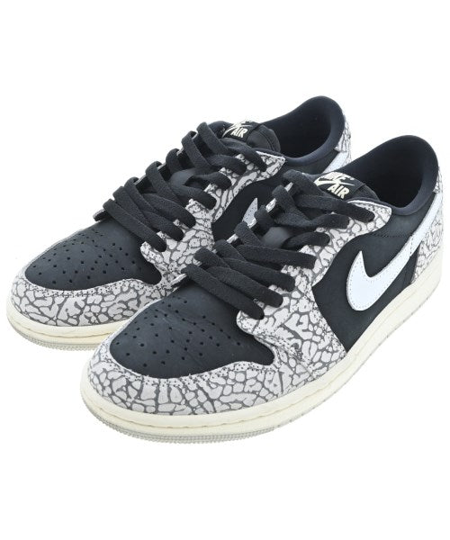 NIKE 運動鞋