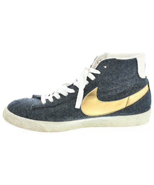 NIKE 運動鞋