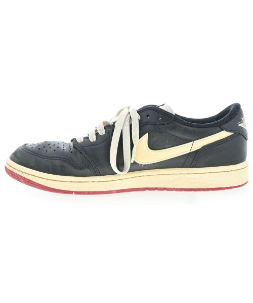NIKE 運動鞋