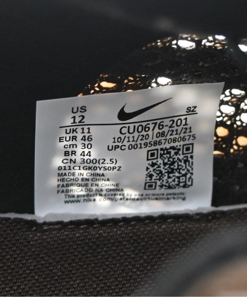 NIKE 運動鞋