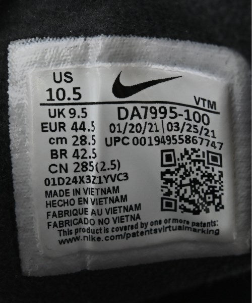 NIKE 運動鞋