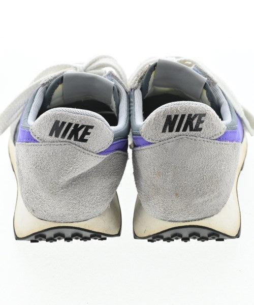 NIKE 運動鞋