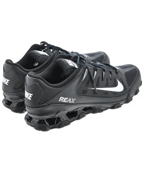 NIKE 運動鞋