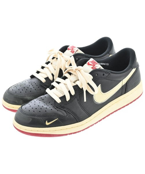 NIKE 運動鞋