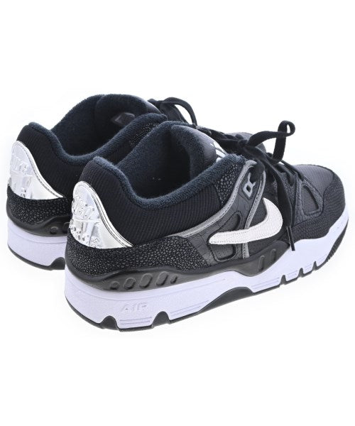 NIKE 運動鞋
