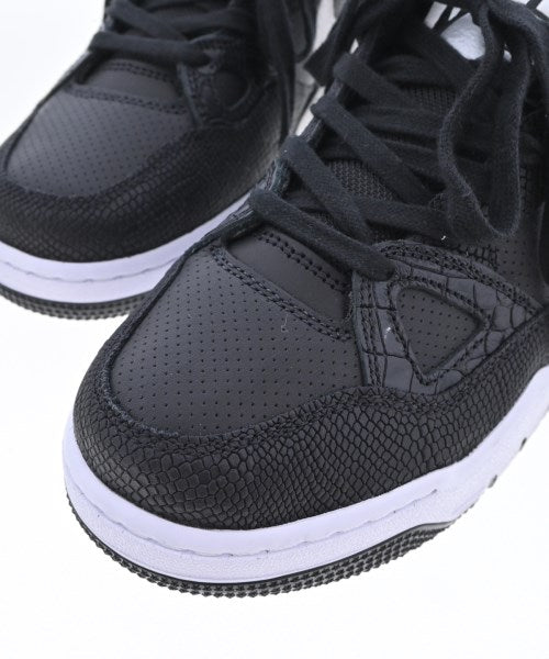 NIKE 運動鞋