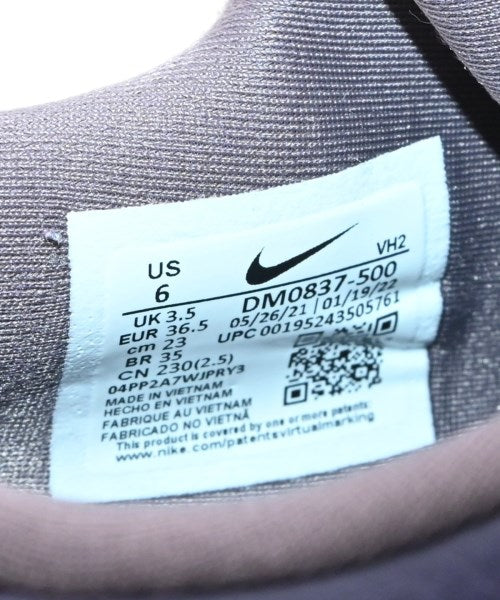 NIKE 運動鞋