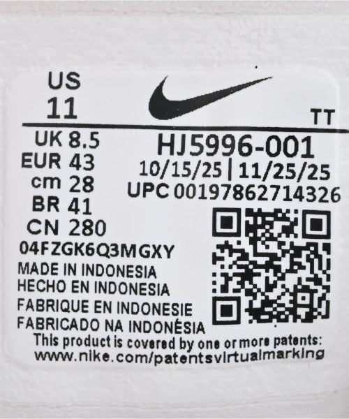 NIKE 運動鞋