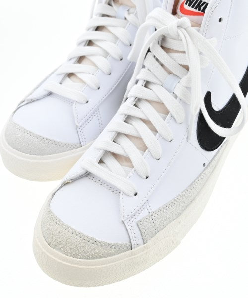 NIKE 運動鞋