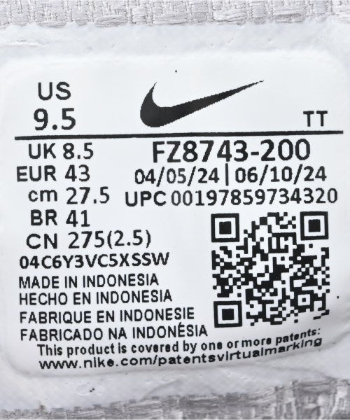 NIKE 運動鞋