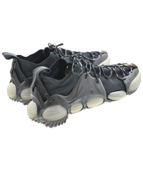 NIKE 運動鞋
