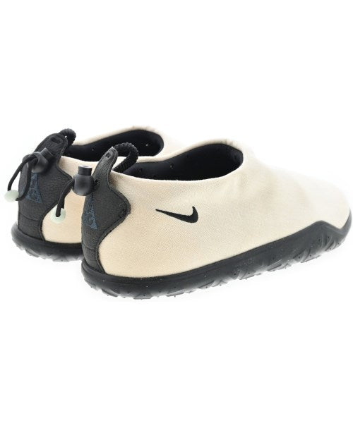 NIKE 運動鞋