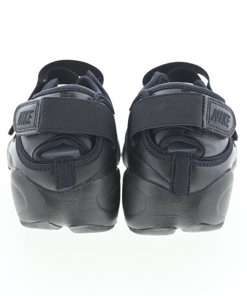 NIKE 運動鞋