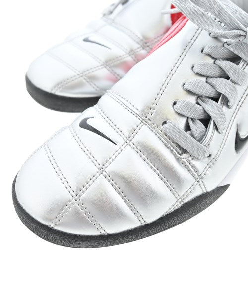 NIKE 運動鞋