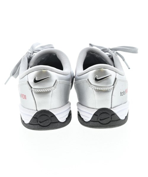 NIKE 運動鞋