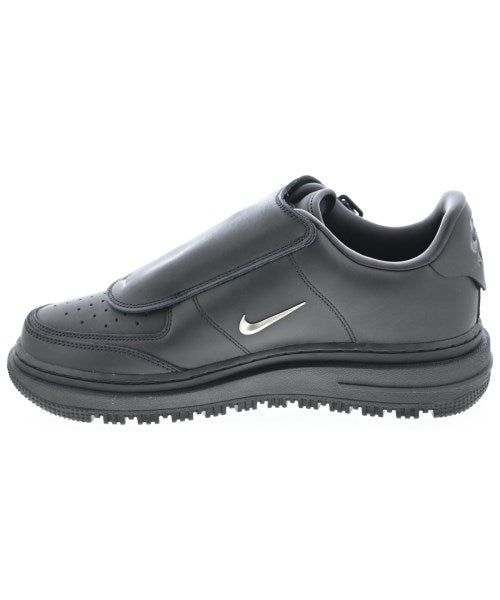 NIKE 運動鞋