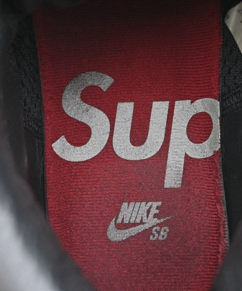 Supreme 運動鞋