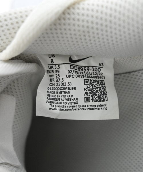 NIKE 運動鞋