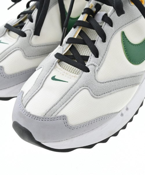 NIKE 運動鞋