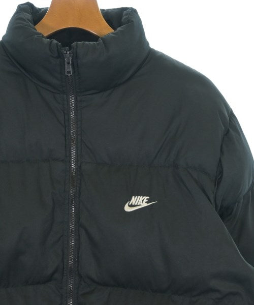 NIKE 羽絨夾克/背心