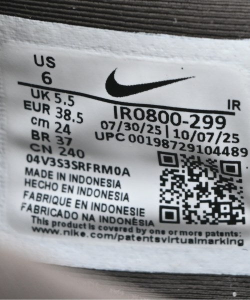 NIKE 運動鞋
