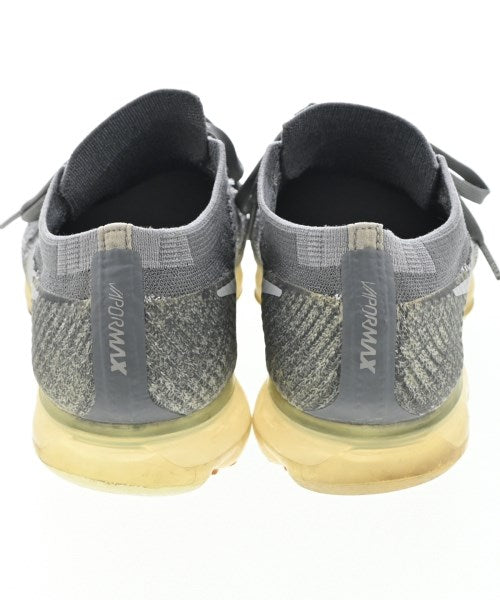 NIKE 運動鞋