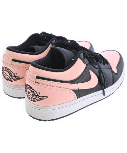 NIKE 運動鞋