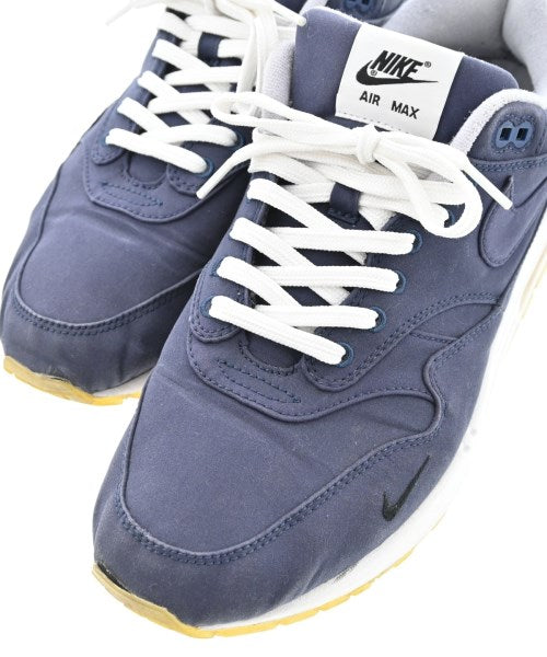 NIKE 運動鞋