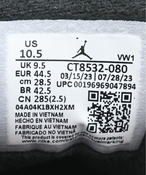 NIKE 運動鞋