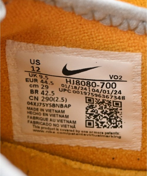 NIKE 運動鞋
