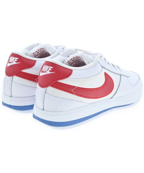 NIKE 運動鞋