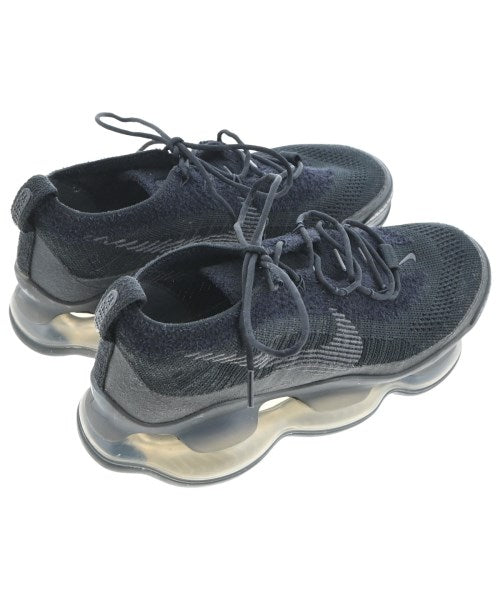 NIKE 運動鞋