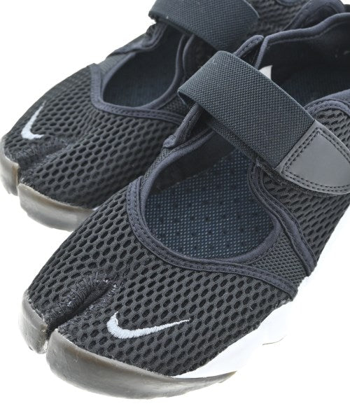 NIKE 運動鞋