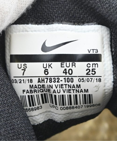 NIKE 運動鞋